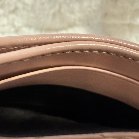 Gucci GG Marmont Card Holder - Picture 8 of 9